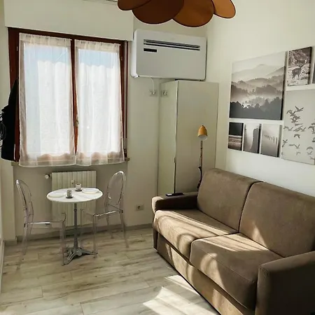 New In Downtown Milan